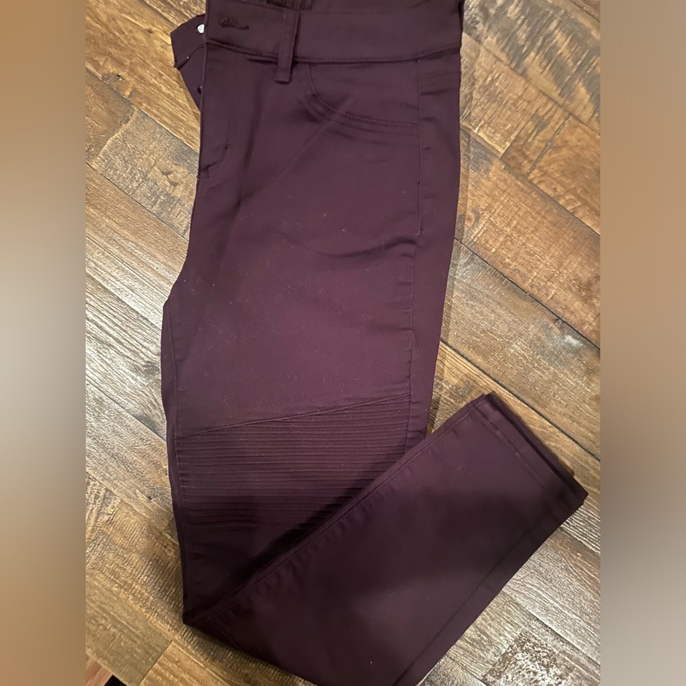 Woman’s Pants